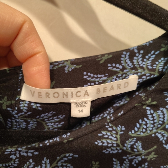 Veronica Beard NWT Blue & Black Floral 100% Silk Clarke Top Sz 14-Cottagecore - Picture 2 of 10